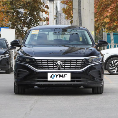 Υψηλής ταχύτητας VW P assat 300tsi Sedan Πολυλειτουργικό τιμόνι 5070*1934*1905 mm